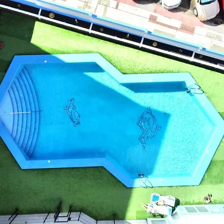 Apartamento A Pocos Metros De La Playa, Con Piscina Y Wifi Gratuito En Zonas Comunes Apartment *