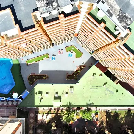 Apartamento A Pocos Metros De La Playa, Con Piscina Y Wifi Gratuito En Zonas Comunes Apartment