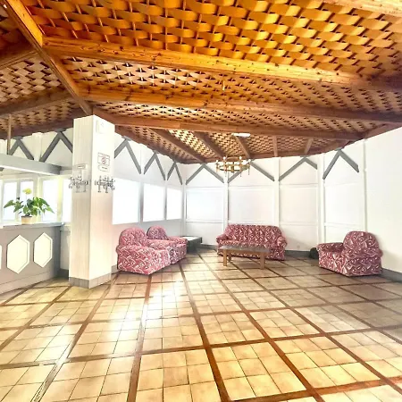 Apartamento A Pocos Metros De La Playa, Con Piscina Y Wifi Gratuito En Zonas Comunes