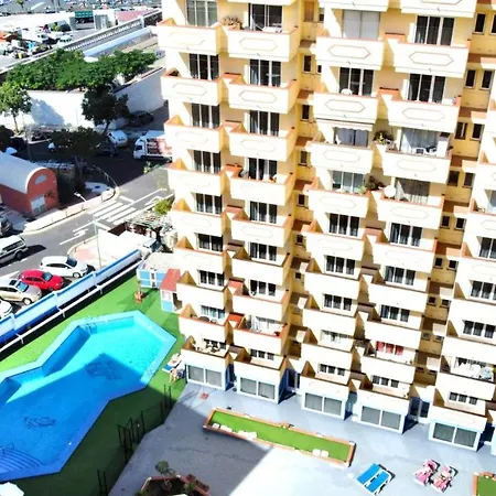 아파트 Apartamento A Pocos Metros De La Playa, Con Piscina Y Wifi Gratuito En Zonas Comunes