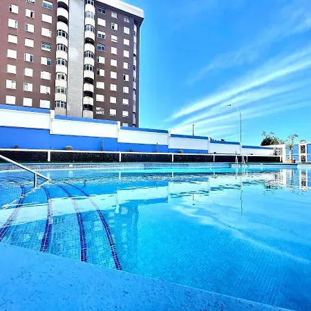Apartamento A Pocos Metros De La Playa, Con Piscina Y Wifi Gratuito En Zonas Comunes 아파트 *